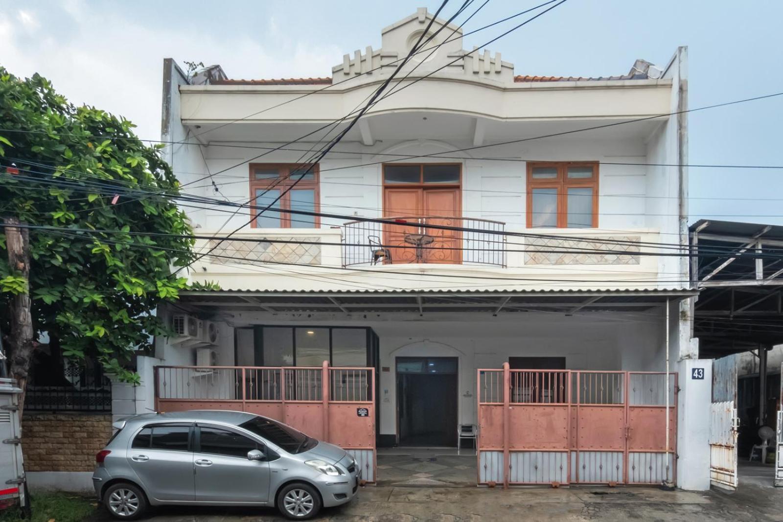 Mono Coliving Kertajaya Syariah, Sby Ξενοδοχείο Σουραμπάγια Εξωτερικό φωτογραφία